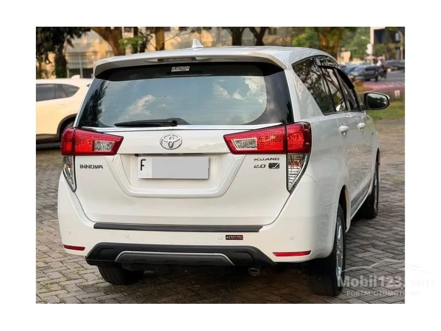 2020 Toyota Kijang Innova V MPV