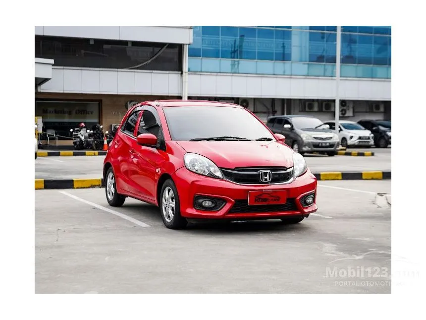 Jual Mobil Honda Brio 2018 Satya E 1.2 di DKI Jakarta Automatic Hatchback Merah Rp 125.000.000