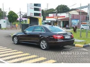 2010 Mercedes-Benz E250 1.8 Avantgarde CGI Sedan