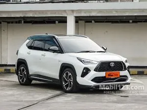 2023 Toyota Yaris Cross 1.5 S HV (2 Tone) w GR Parts Aero Pkg (Prem Clr) SUV