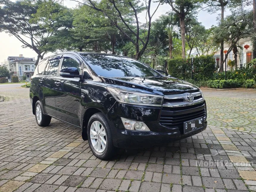 Jual Mobil Toyota Kijang Innova 2016 V 2.0 di Banten Automatic MPV Hitam Rp 240.000.000
