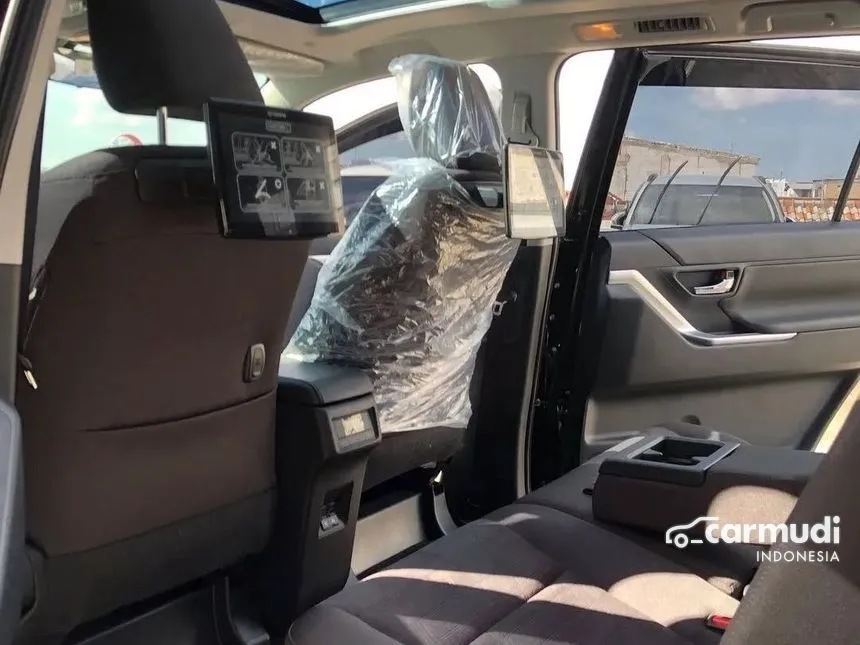 2025 Toyota Kijang Innova Zenix V HV Modellista (Non Premium Color) MPV