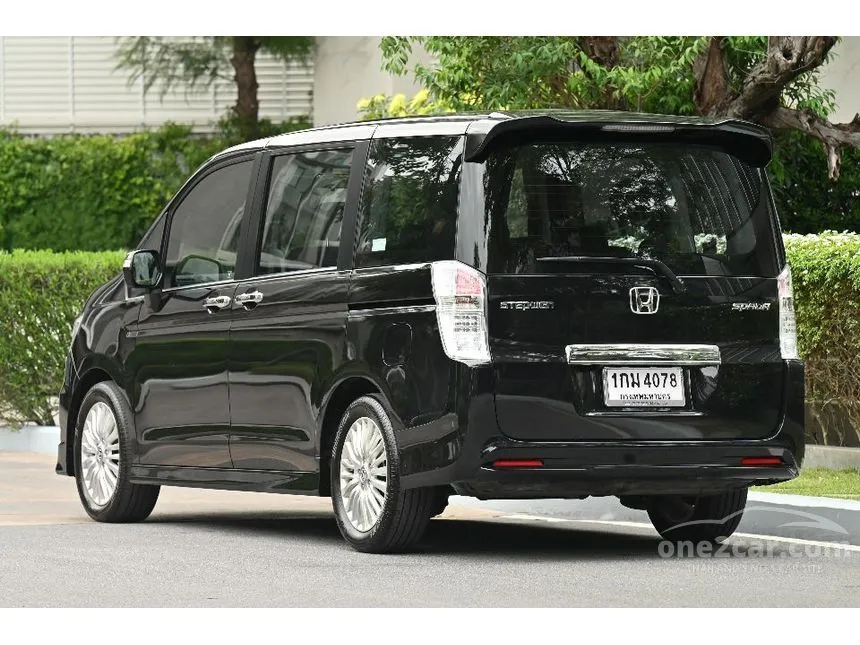 2013 Honda STEPWGN Spada JP Wagon