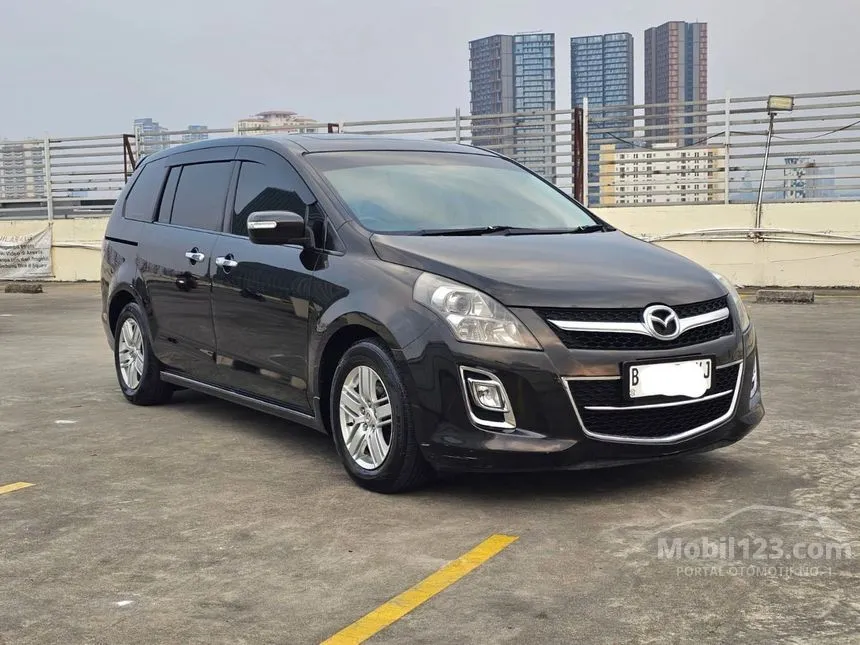 2011 Mazda 8 MPV