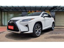 ISTIMEWA Lexus RX200T Luxury 4x2 AT 2016 White Tangan Pertama Terawat Record Kredit Mudah