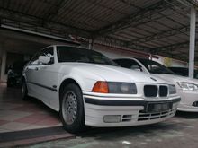 1995 BMW 318i 1.8 Sedan