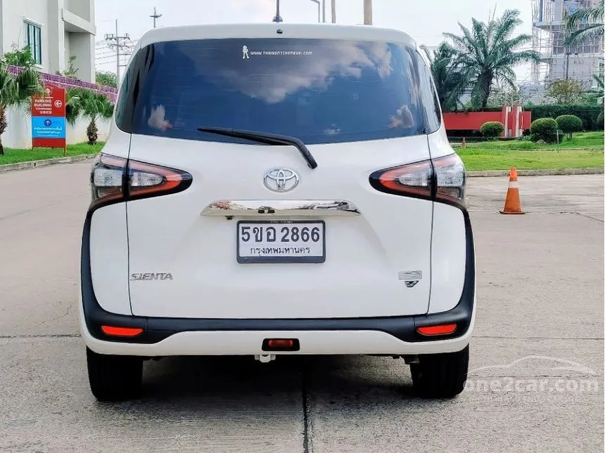 2017 Toyota SIENTA V Wagon