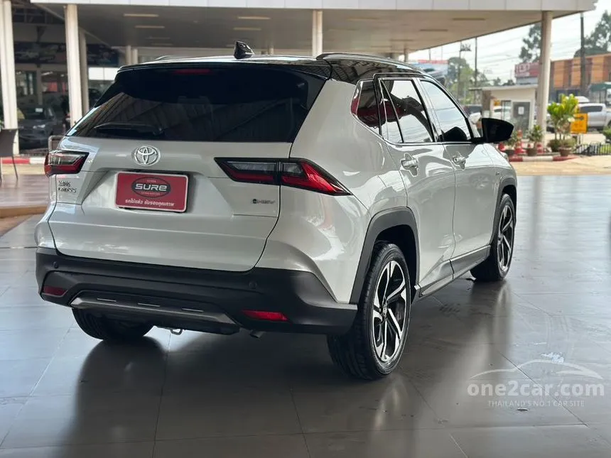 2024 Toyota Yaris Cross HEV Premium Luxury SUV