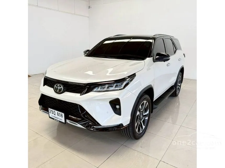 2021 Toyota FORTUNER Legender (Black top) SUV