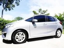 2016 Honda JAZZ 1.5 (ปี 14-22) V Hatchback