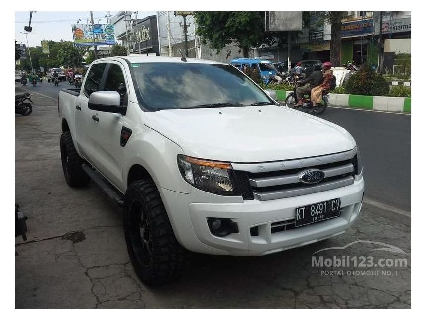 Jual Mobil Ford Ranger 2012 2.2 di Jawa Timur Manual Putih 