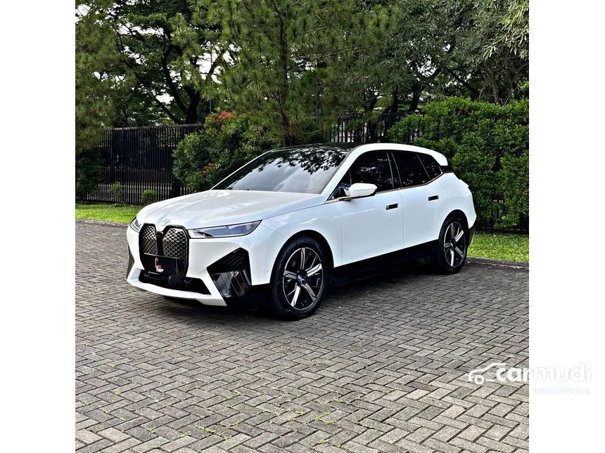 2023 BMW iX xDrive40 Sport SUV