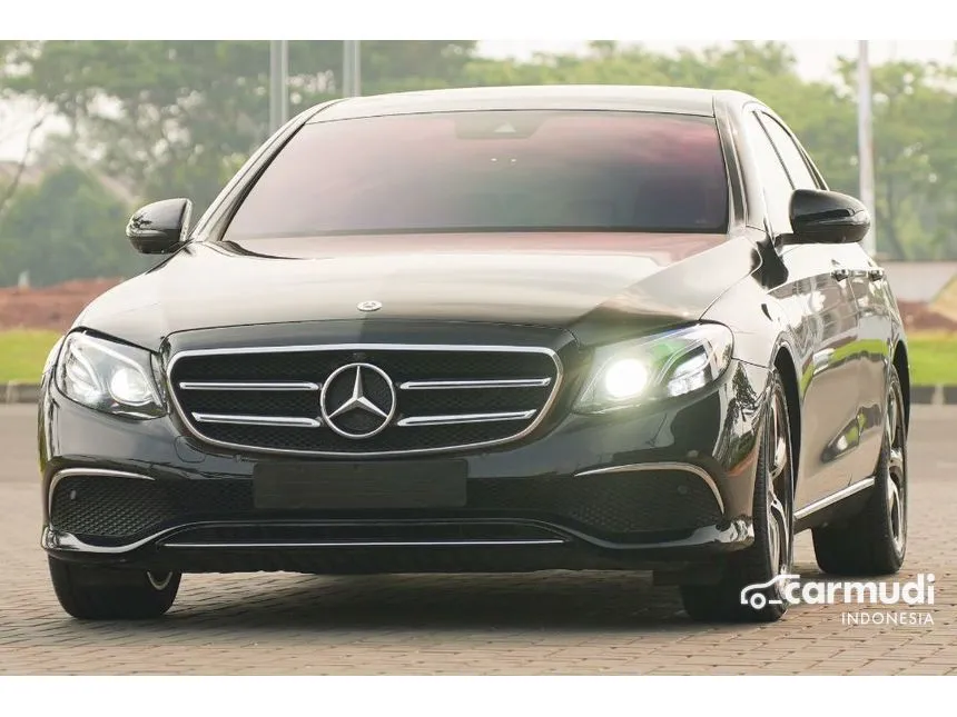 2019 Mercedes-Benz E300 Avantgarde SportStyle Sedan