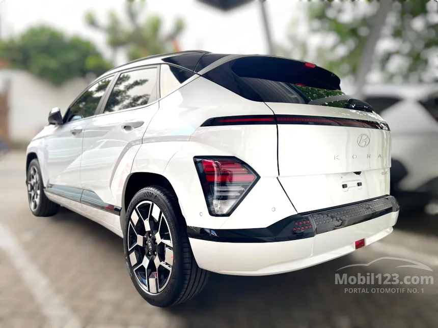 Jual Mobil Hyundai Kona 2024 Electric Long Range Signature di DKI Jakarta Automatic Wagon Putih Rp 590.000.000