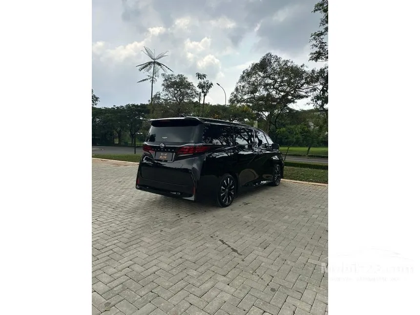 2024 Toyota Alphard G (Premium Color) MPV
