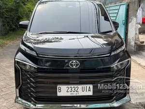 2022 Toyota Voxy 2.0 (Premium Color) MPV