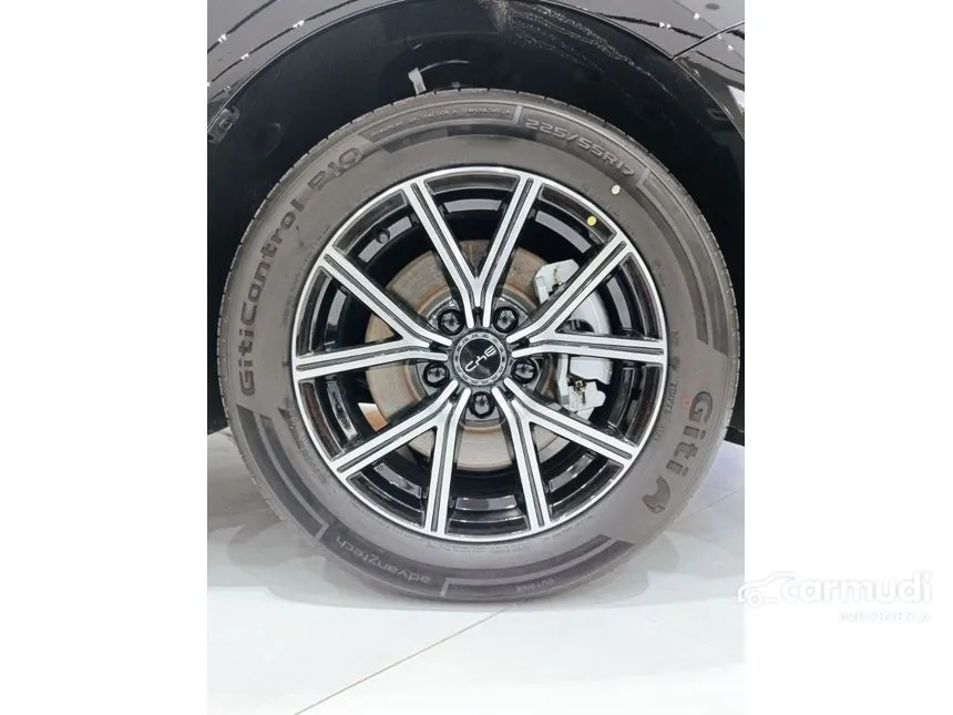 2025 BYD M6 Standard 7-seaters MPV