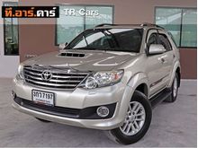 2014 Toyota Fortuner 3.0 (ปี 12-15) V SUV AT