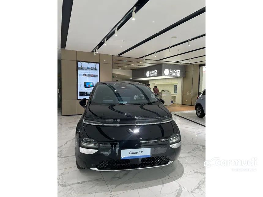 2024 Wuling Cloud EV EV Hatchback