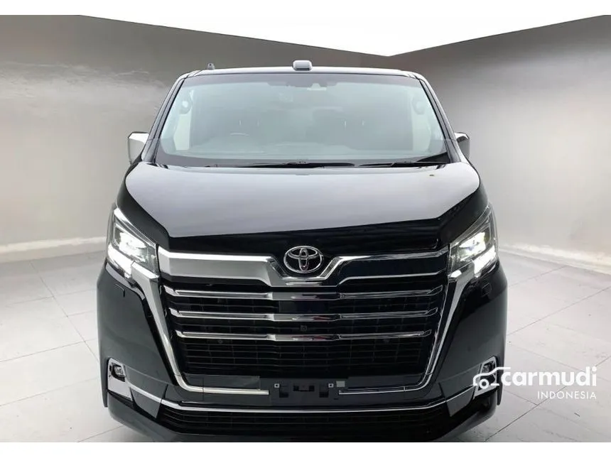 2024 Toyota GranAce Premium MPV