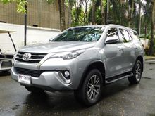 2016 Toyota Fortuner 2.8 (ปี 15-18) V SUV AT
