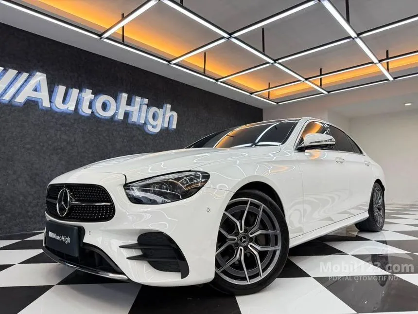 2023 Mercedes-Benz E300 AMG Line Sedan