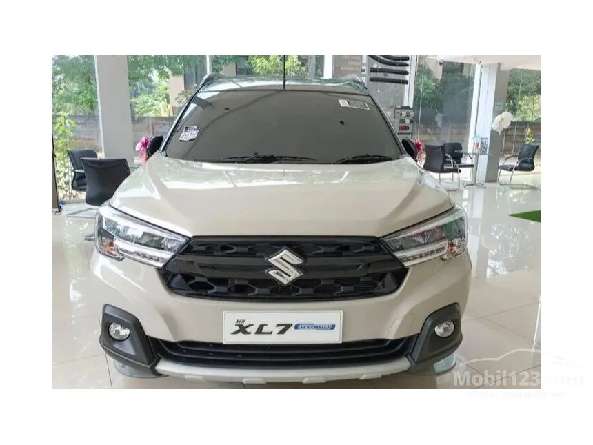 Jual Mobil Suzuki XL7 2024 BETA Hybrid 1.5 di Banten Automatic Wagon Lainnya Rp 240.000.000