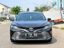 2021 Toyota Camry 2.5 V Sedan