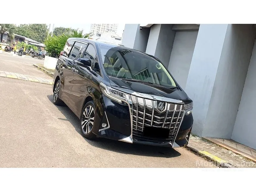 2022 Toyota Alphard G MPV