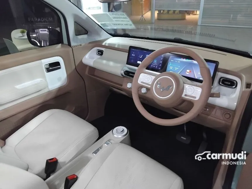 2025 Wuling Air EV Pro 300KM Hatchback