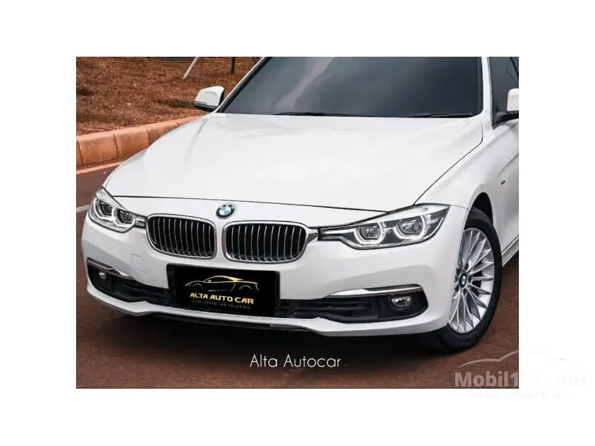 Jual Mobil BMW 320i 2018 Sport 2.0 di Banten Automatic Sedan Putih Rp 429.000.000