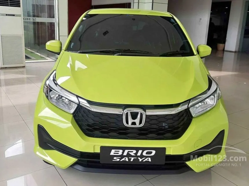 Jual Mobil Honda Brio 2024 E Satya 1.2 di Jawa Barat Automatic Hatchback Kuning Rp 185.000.000