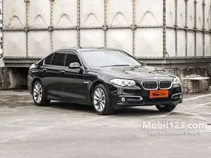 2015 BMW 520i 2.0 Luxury Sedan