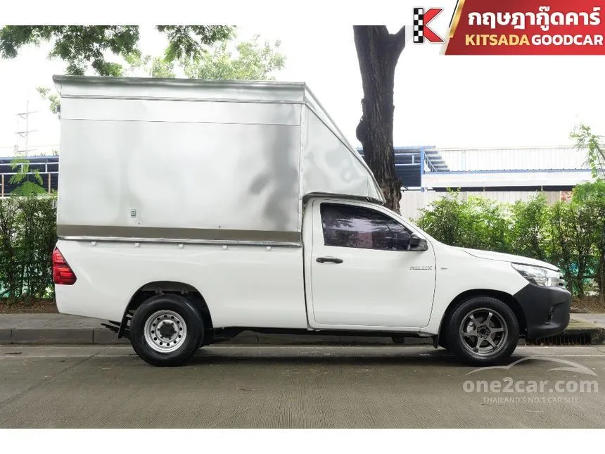 2017 Toyota Hilux Revo J Pickup