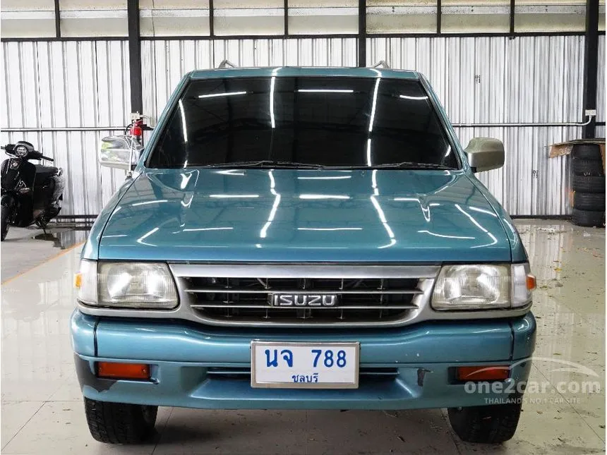 1996 Isuzu TFR Station Wagon Pickup