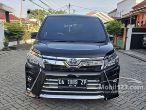 2018 Toyota Voxy 2.0 MPV
