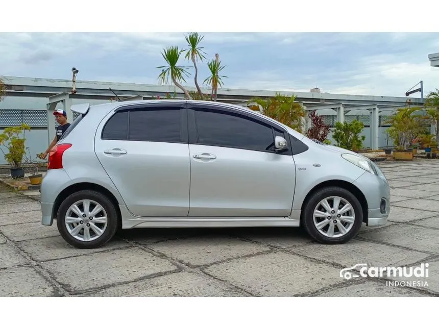 2012 Toyota Yaris E Hatchback