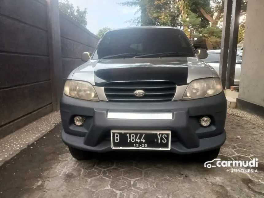 2002 Daihatsu Taruna FL SUV