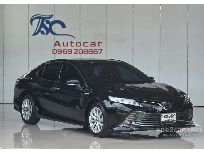 2022 Toyota CAMRY Hybrid Premium Sedan