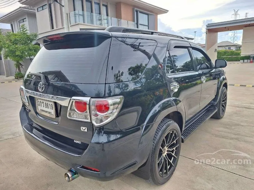 2014 Toyota FORTUNER V SUV