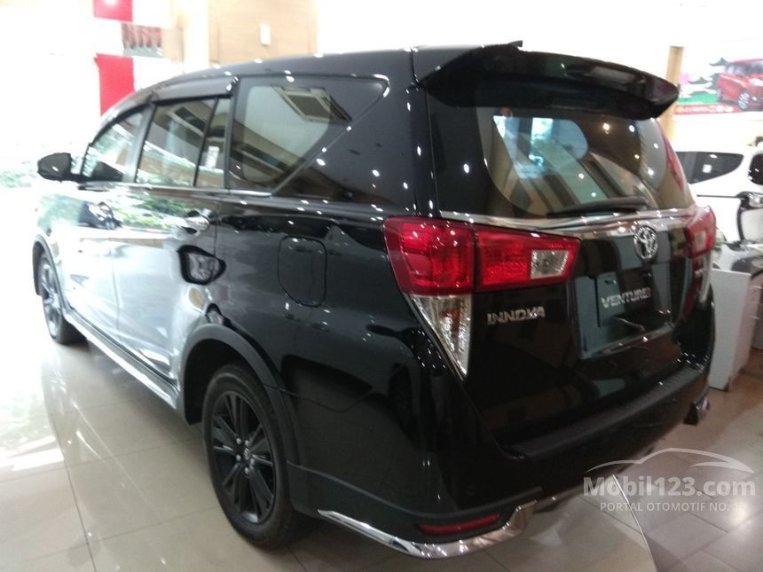 Jual Mobil  Toyota  Innova Venturer  2019 N140 2 0 di DKI 