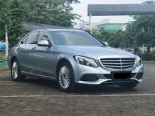 Mercedes Benz C250 Exclusive 2015/2016 low KM + Include Asuransi Raksa Until January 2020