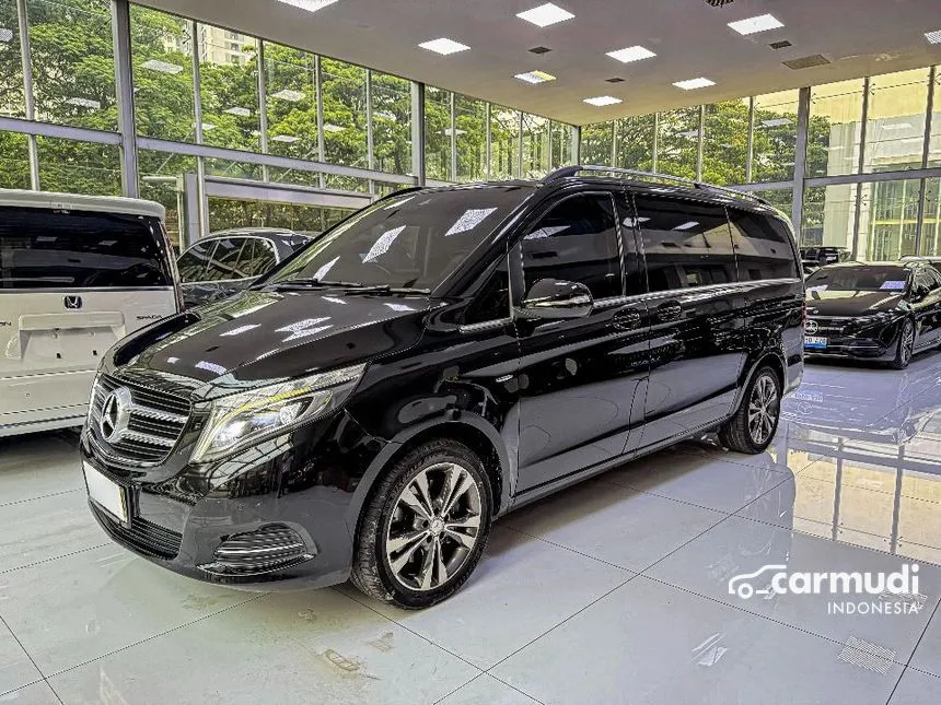 2016 Mercedes-Benz V220 D Van