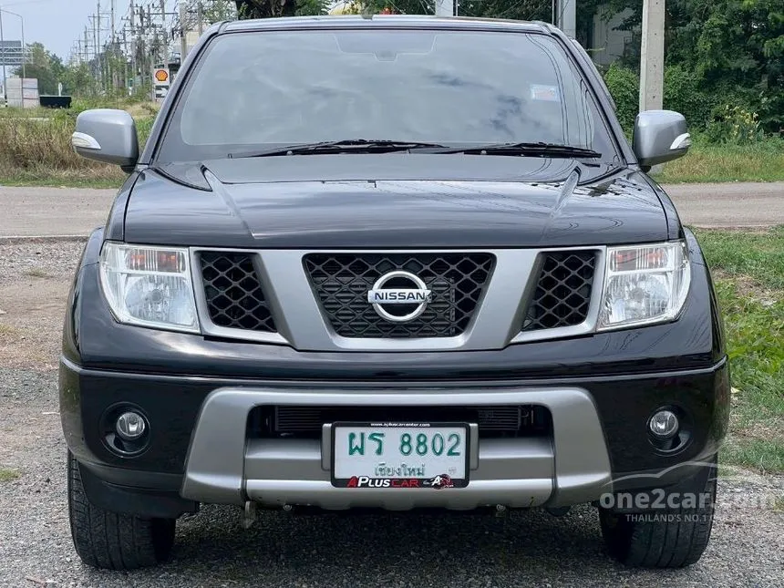 2013 Nissan Frontier Navara Calibre LE King Cab Pickup