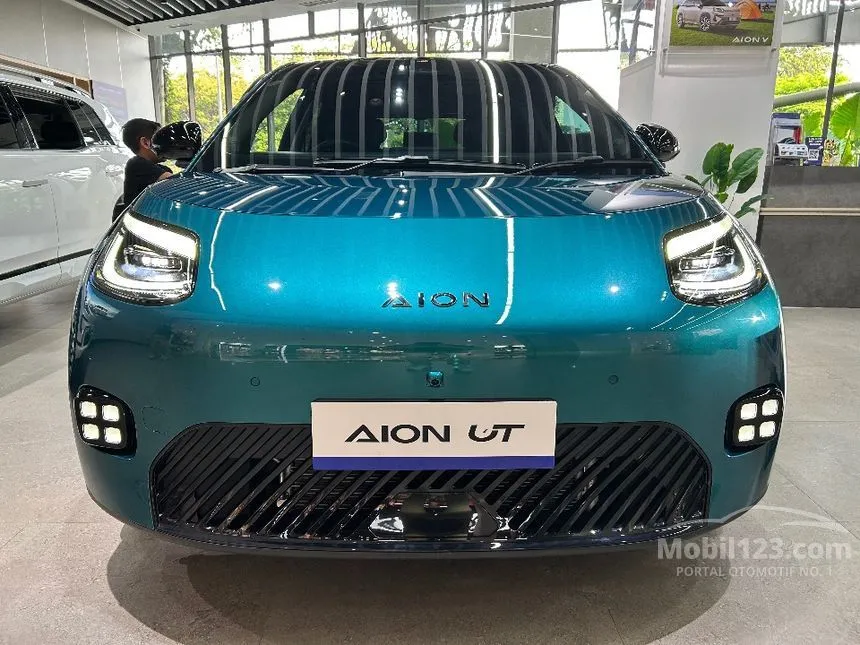 2026 GAC AION UT Premium Hatchback