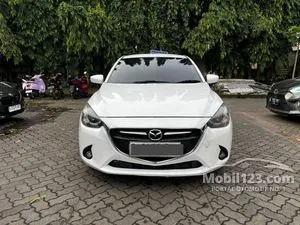 2016 Mazda 2 1.5 R Hatchback