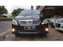 Toyota Kijang Innova V 2.0 MT 2012 Hitam Metalik TDP 15 jt