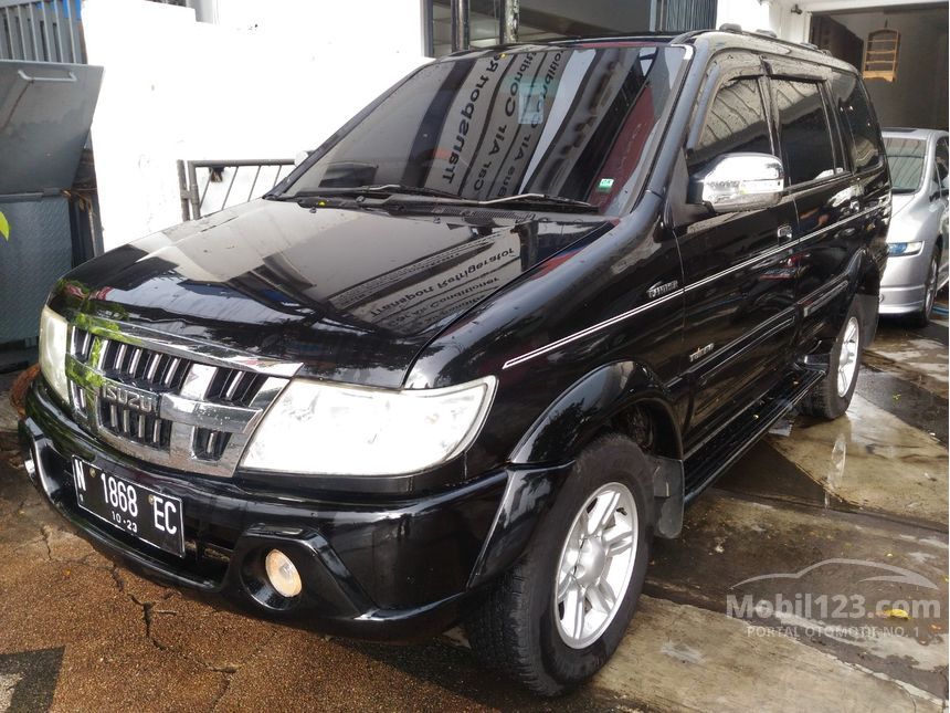 Jual Mobil  Isuzu  Panther  2010 GRAND  TOURING  2 5 di Jawa  