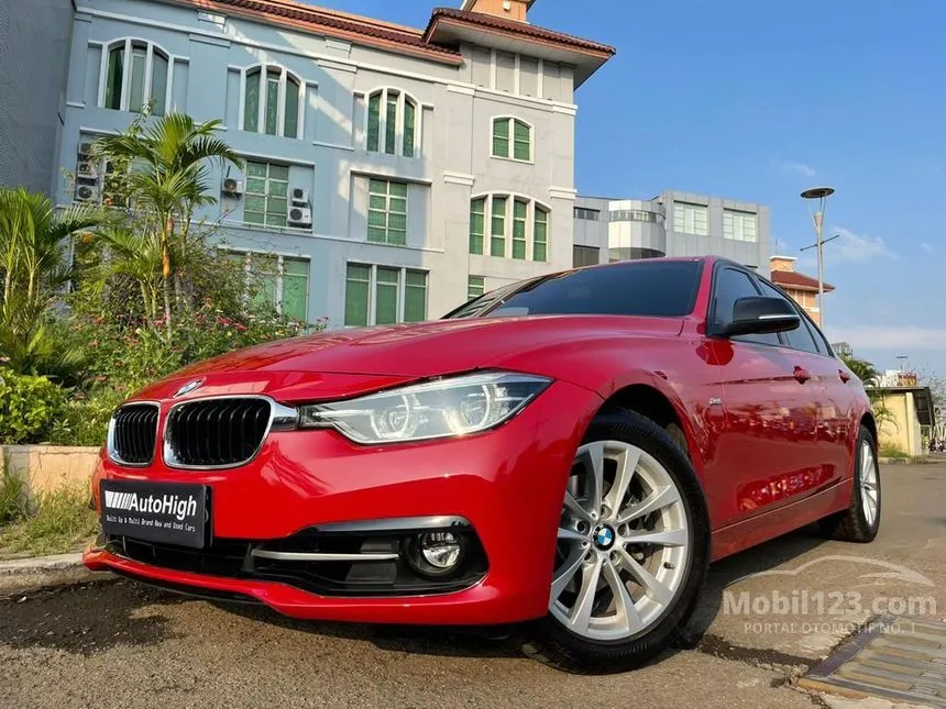 Jual Mobil BMW 320i 2018 Sport 2.0 di DKI Jakarta Automatic Sedan Merah Rp 550.000.000