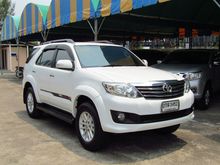 2013 Toyota Fortuner 2.7 (ปี 12-15) V SUV AT